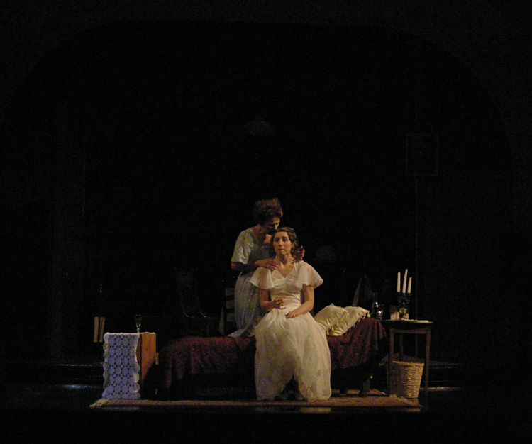 Amanda and Laura in GLASS MENAGERIE at Theater at Monmouth