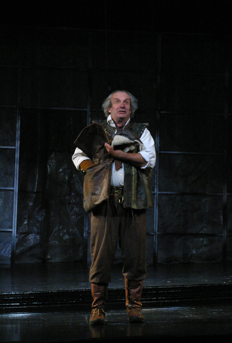 FALSTAFF:  There's not a shirt and a half in all my company; and the half shirt is two napkins tacked together...--Theater at Monmouth's HENRY IV PART 1